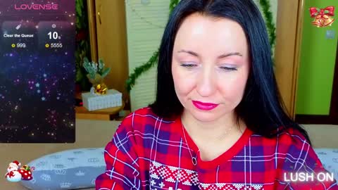 Snapshot of athena_starry chatting on 12.22.24 athena starry online show from 12.22.24