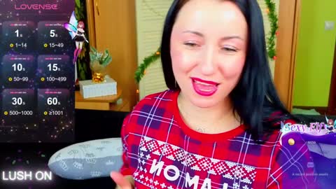 Snapshot of athena_starry chatting on 12.25.24 athena starry online show from 12.25.24