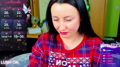 Snapshot of athena_starry chatting on 12.25.24 athena starry online show from 12.25.24