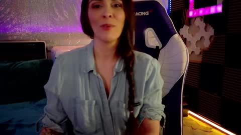 Athena Autumn online show from 02.13.26