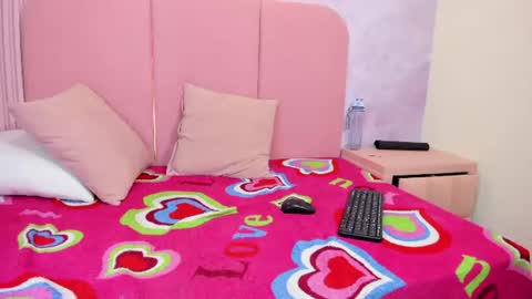 Snapshot of atheneaandsparthano chatting on 06.13.26 Athenea online show from 06.13.26