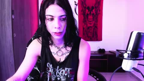 athenauwu online show from 04.12.26