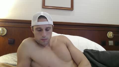 tommycb55555 online show from 09.25.25