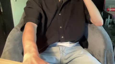 Undress a hung twink  online show from 07.24.26