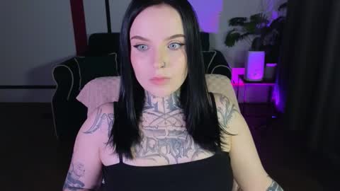 Snapshot of atomic_ketchup chatting on 01.12.26 online every day between 10am-23pm online show from 01.12.26