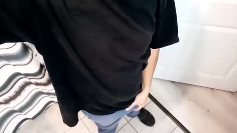 att4life3217 online show from 10.17.25