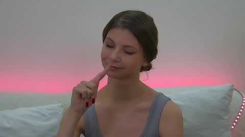 Snapshot of audreybarlow chatting on 02.25.25 Audrey online show from 02.25.25