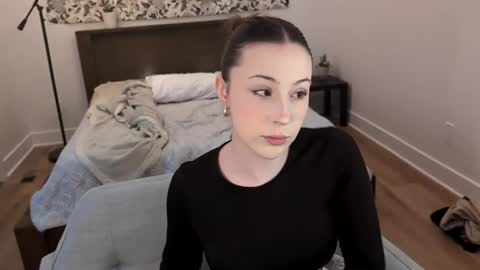 Snapshot of audreyjones03 chatting on 01.22.25 Miss Audrey online show from 01.22.25