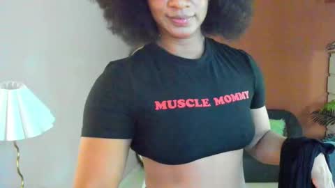 Snapshot of audry_montero1 chatting on 09.10.25 Audry online show from 09.10.25