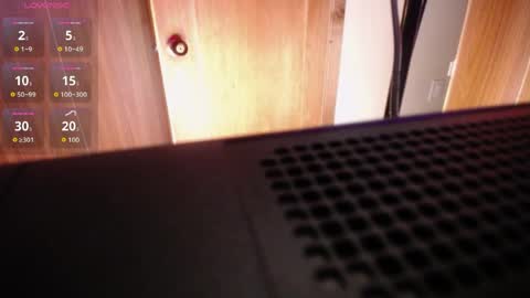 aura_cute_ online show from 04.08.26