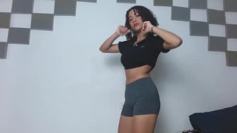 Aura online show from 09.13.25