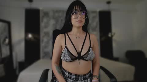 Aura online show from 02.25.26