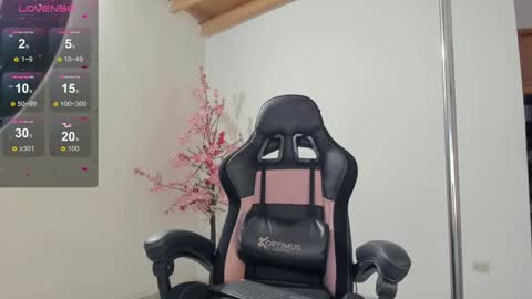 aura online show from 01.09.25