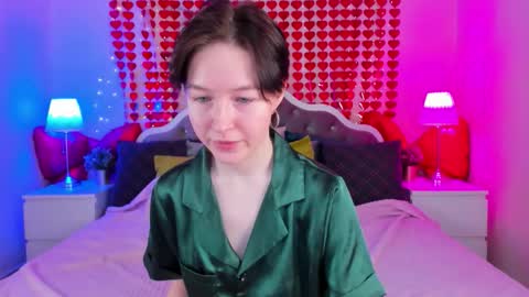 Snapshot of auradiaz chatting on 03.02.26 auradiaz online show from 03.02.26