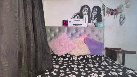 aurasensorial27 online show from 10.19.25