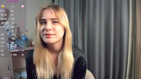 Snapshot of aureliaabdula chatting on 02.15.26 Liana online show from 02.15.26