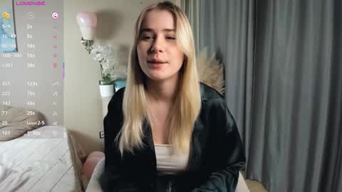 Snapshot of aureliaabdula chatting on 02.17.26 Liana online show from 02.17.26