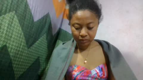 Snapshot of aurelie08 chatting on 06.22.26 aurelie08 online show from 06.22.26