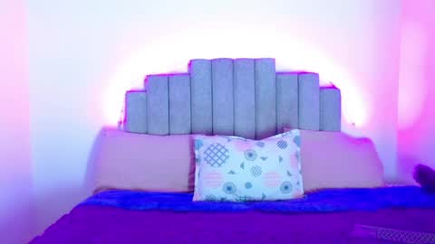 aurimel valentina online show from 05.28.26