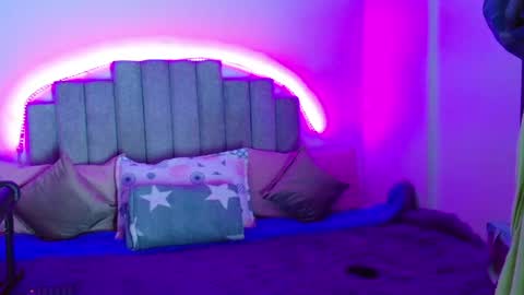 aurimel valentina online show from 05.31.26