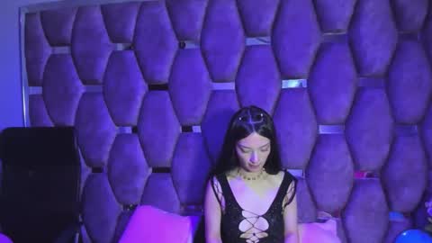 aurora online show from 11.06.25