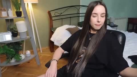 Aurora online show from 02.13.25