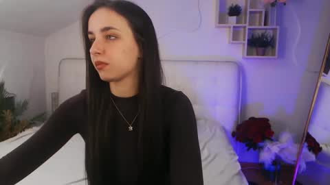 Aurora online show from 03.10.25