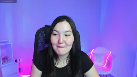 Snapshot of aurora_briggs chatting on 06.20.26 Camila online show from 06.20.26