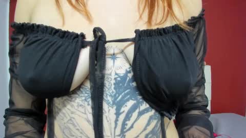 Snapshot of aurora_doll_ chatting on 02.25.25 AURORA online show from 02.25.25