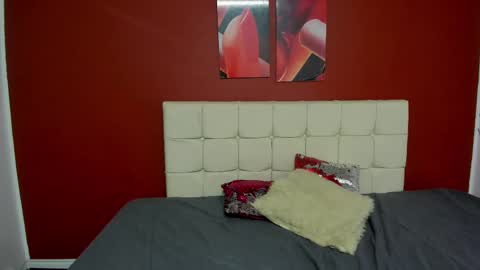 Snapshot of aurora_doll_ chatting on 03.12.25 AURORA online show from 03.12.25