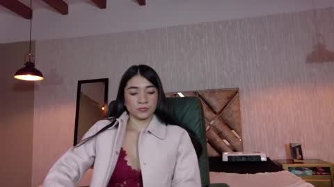 Aurora online show from 10.13.25