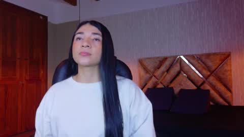 Aurora online show from 11.05.25