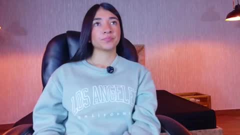 Aurora online show from 11.11.25