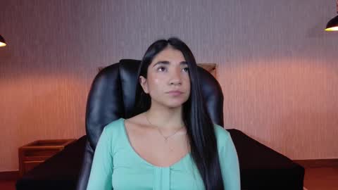 Aurora online show from 11.22.25