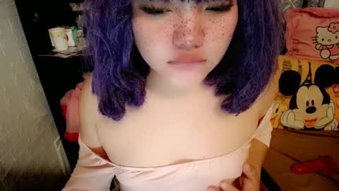 cute online show from 02.20.25