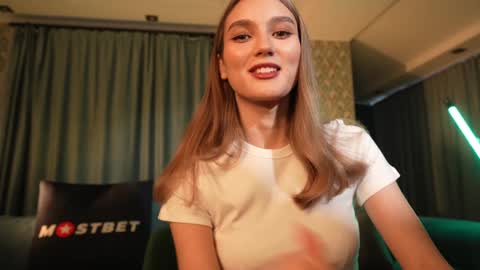 Aurora online show from 12.04.24