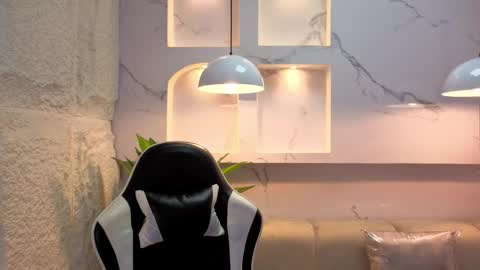 Snapshot of aurora_tp chatting on 02.12.26 AURORA online show from 02.12.26