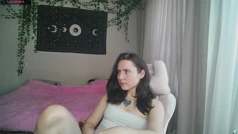 Aurora online show from 10.20.25