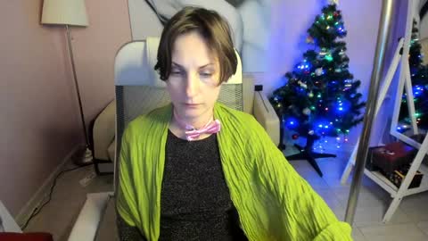 Aurora online show from 01.02.25