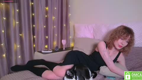 Aurora  online show from 03.30.26