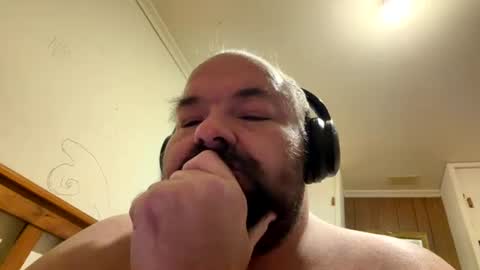 Snapshot of aussie_big_fella chatting on 07.19.26 Aaron Matthews online show from 07.19.26