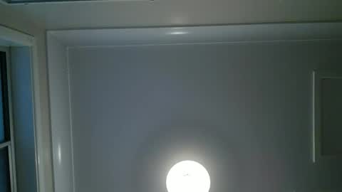 Snapshot of aussielovingxxx chatting on 12.10.24 Milf4u online show from 12.10.24