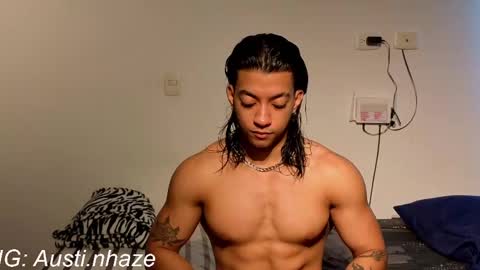 Snapshot of austiin_haze chatting on 04.18.26 Austin online show from 04.18.26