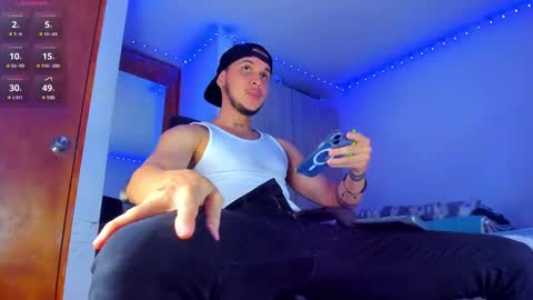 A online show from 03.04.25