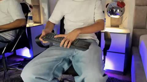 austinreeds online show from 03.04.26