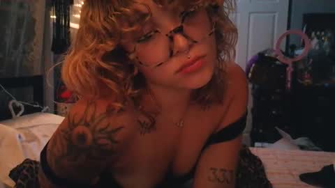 Autie 3 online show from 05.19.26