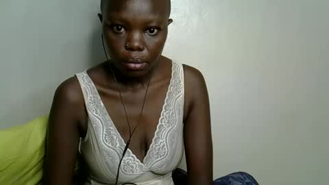 Snapshot of autumnbeagle chatting on 10.19.25 autumnbeagle online show from 10.19.25