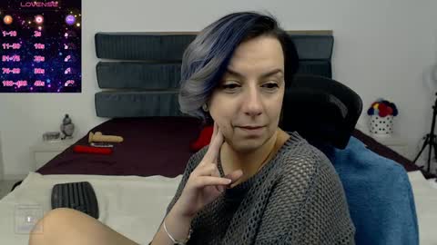 AutumnOpal online show from 12.30.24