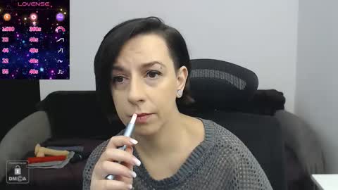 AutumnOpal online show from 11.17.25