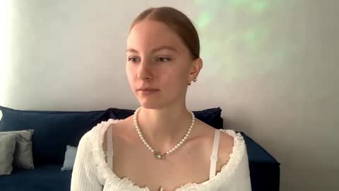 Annie online show from 09.11.25